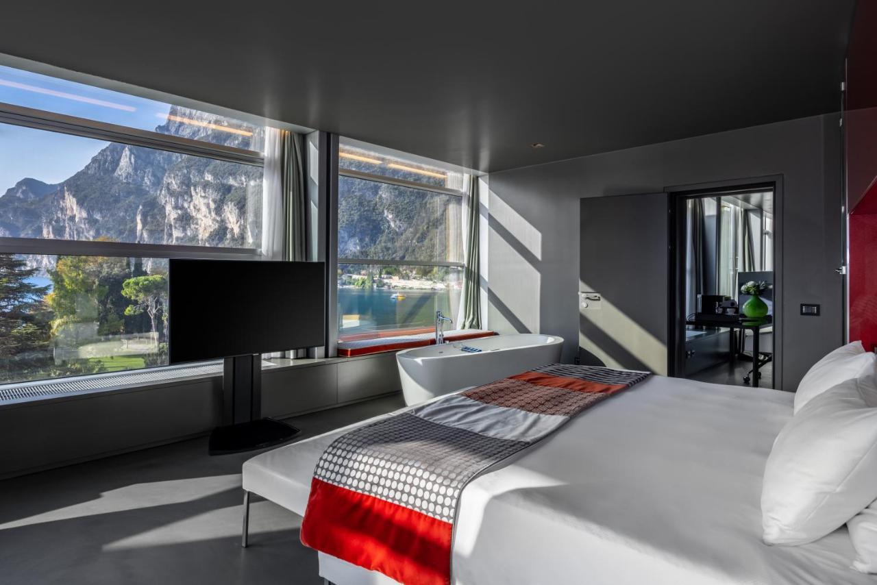 Lido Palace - The Leading Hotels Of The World Riva del Garda Exterior foto